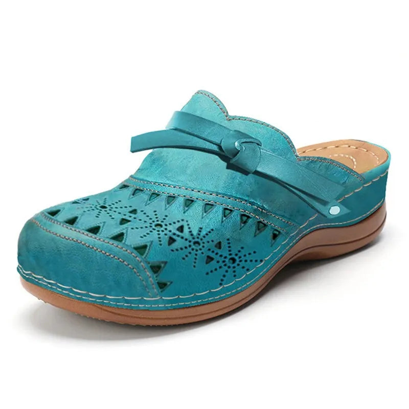 Lya | Comfortable Everyday Clogs